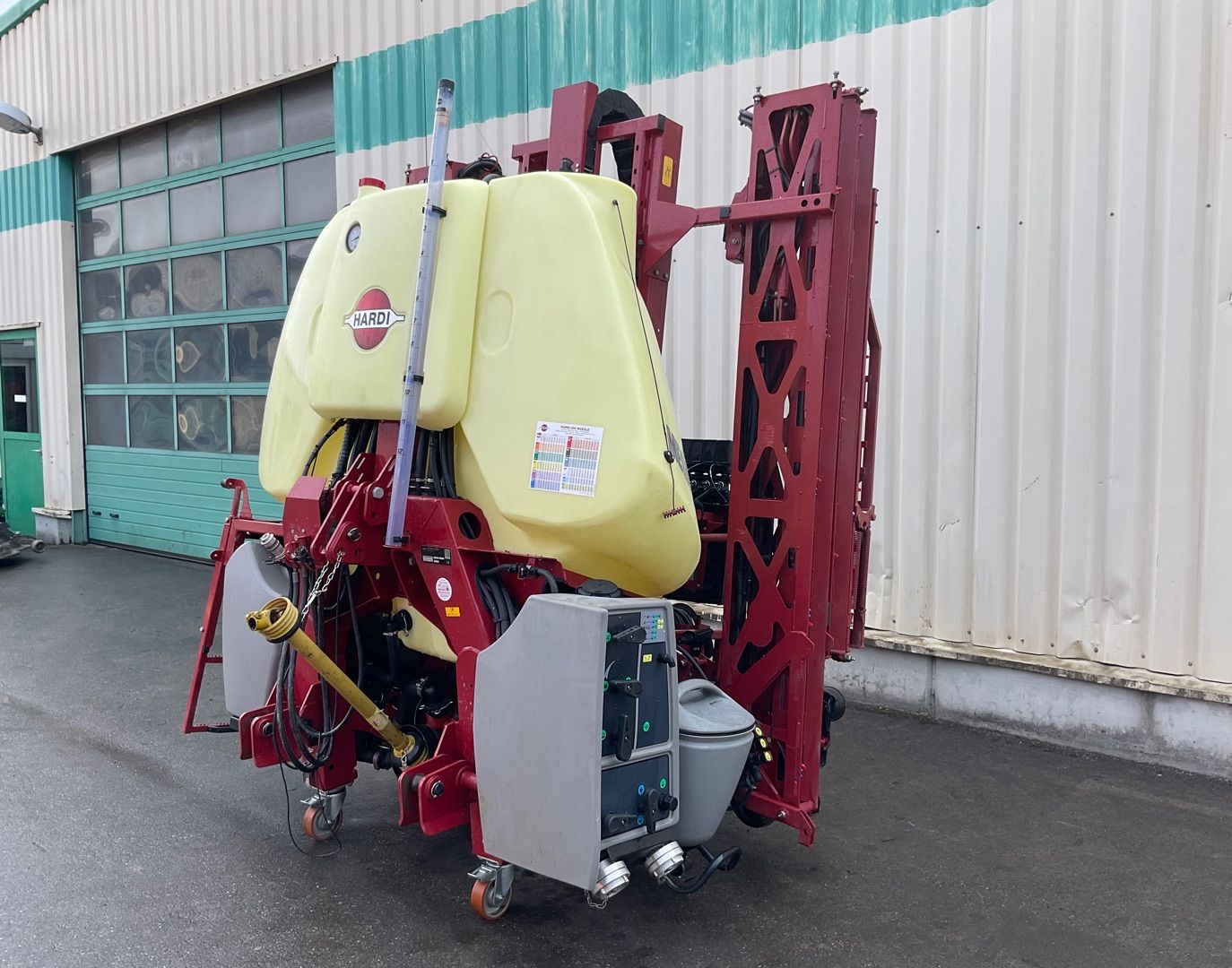 E-FARM: Hardi MEGA 1200 - Sprayer - id ELSRYCG - €23,250 - Year of construction: 2020 - Engine hours: 261,Austria