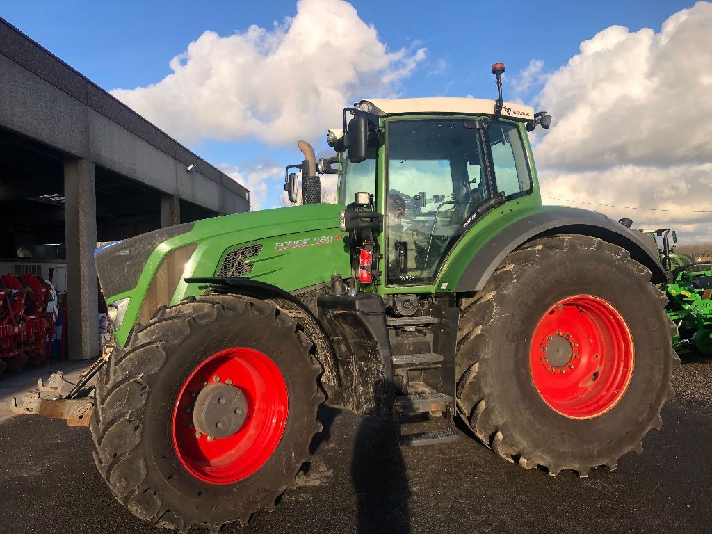 E-FARM: Fendt 930 Vario - Tractor - id 84NRU6R - 140.000 EUR - Anul: 2018 - Citeste ore: 3.300,Muterea motorului: 300,Franța