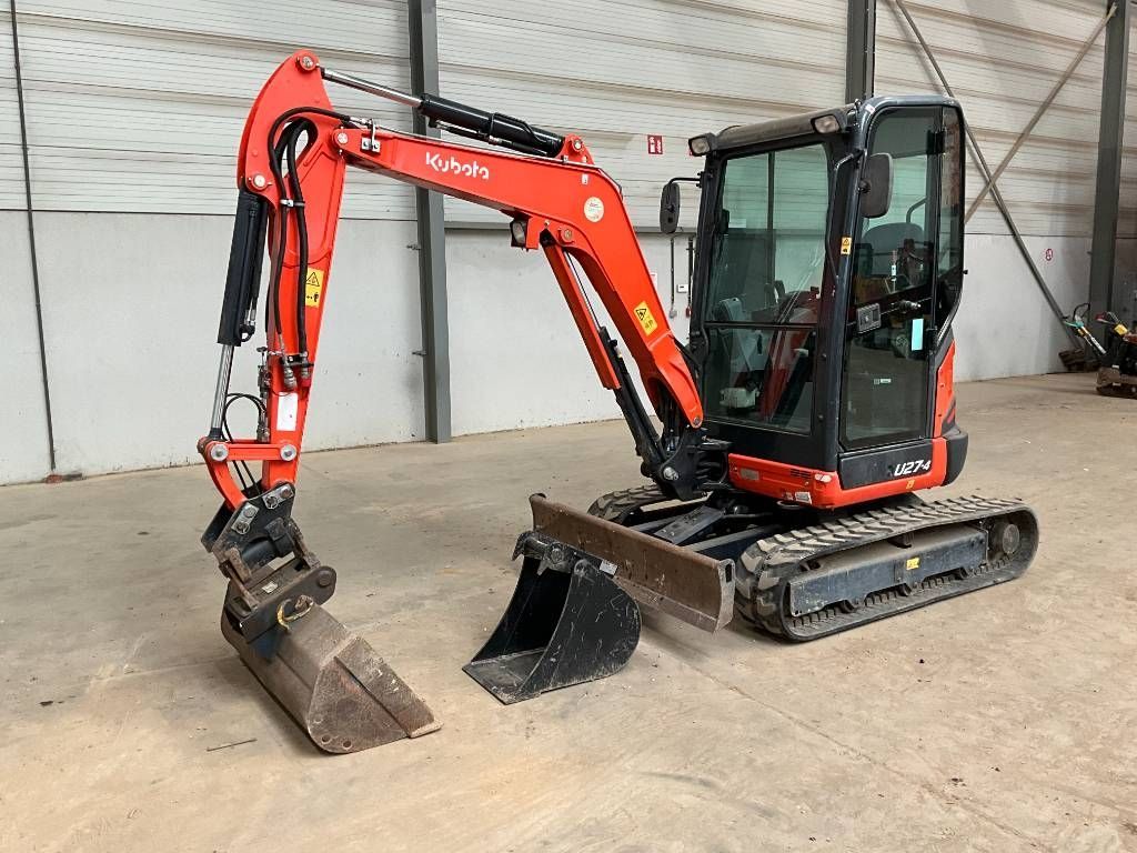 Kubota U27-4 HI Mini excavadora  27.750 €