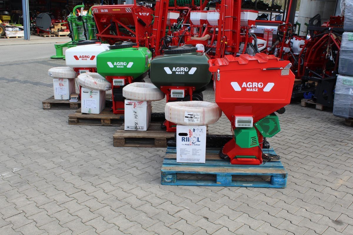E-FARM: Agco aktion-agromasz sp 200-pneumatisches sägerät-gps - Aufbaudrillmaschine - id PTJT6RF - 3.459 € - Österreich