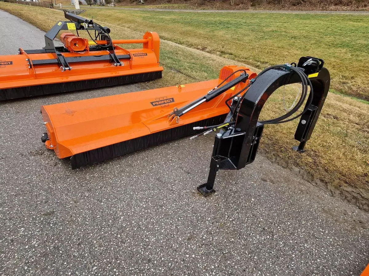 E-FARM: PERFECT zw 240 seitenmulcher - Цепная косилка - id 68FYS9V - Год выпуска: 2024 - Австрия