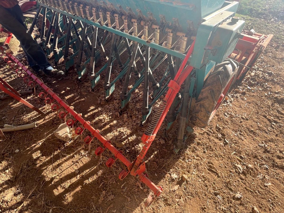 E-FARM: sulky master - Drill - id VCUALKW - €3,000 - Year of construction: 1995 - France