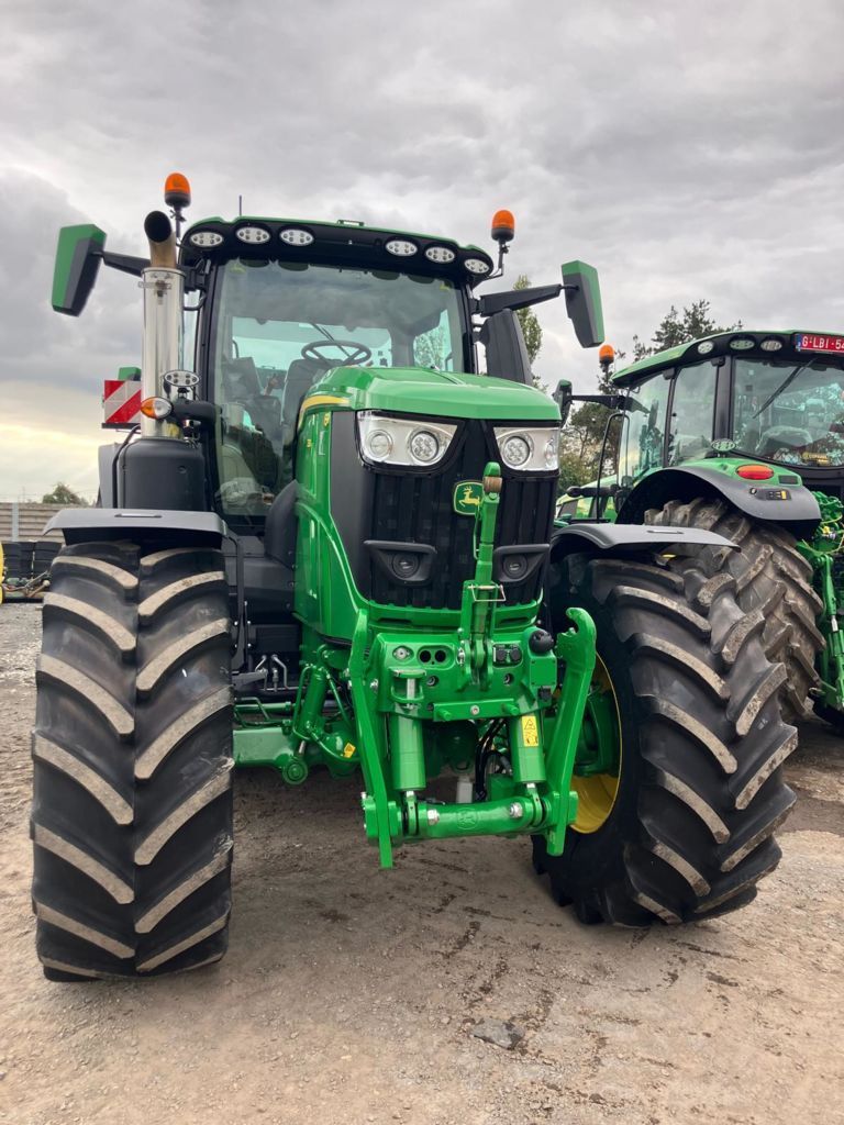 John Deere 6R 230 Tractor 156.871 EUR