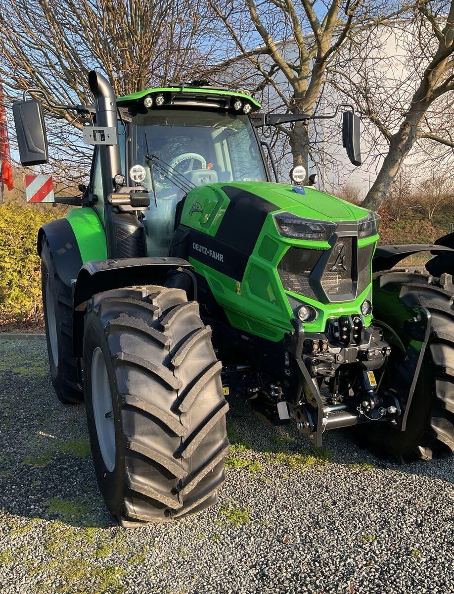 Deutz-Fahr 6180 Tractor