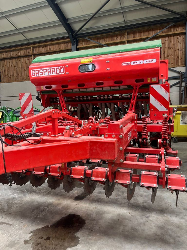 E-FARM: Gaspardo Diretta 300 - Perforación directa - id GDBXZ3I - 35.000 € - Año: 2018 - Bélgica