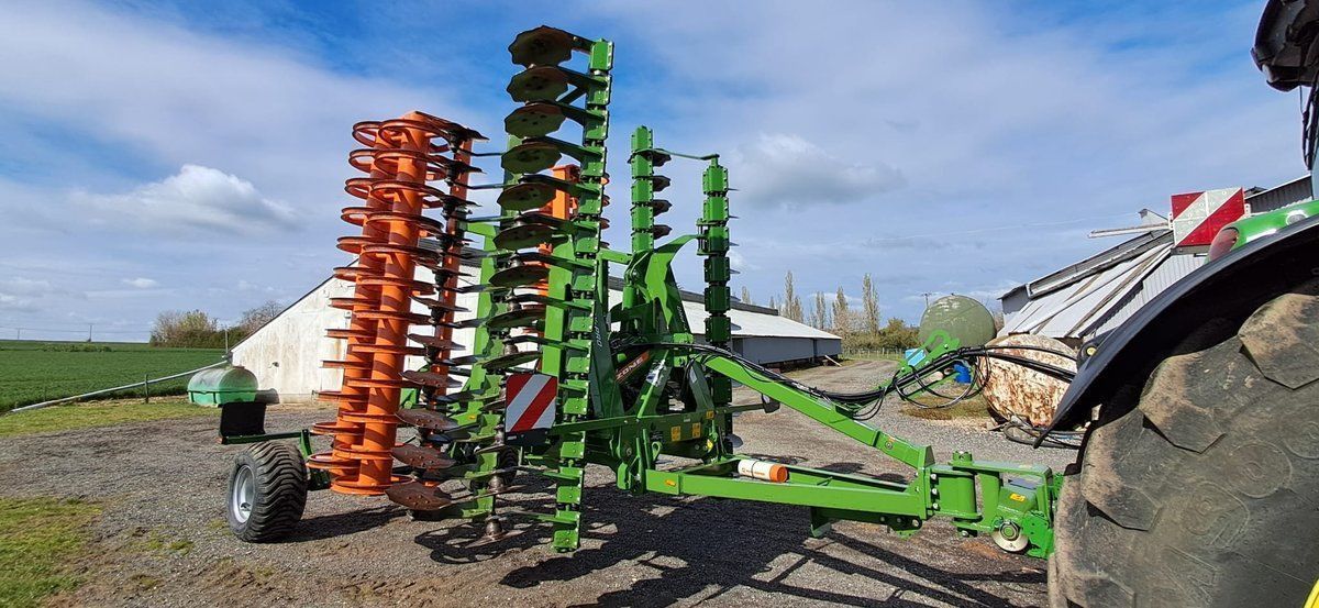 Amazone Catros+ 6002-2 Cultivator €37,000