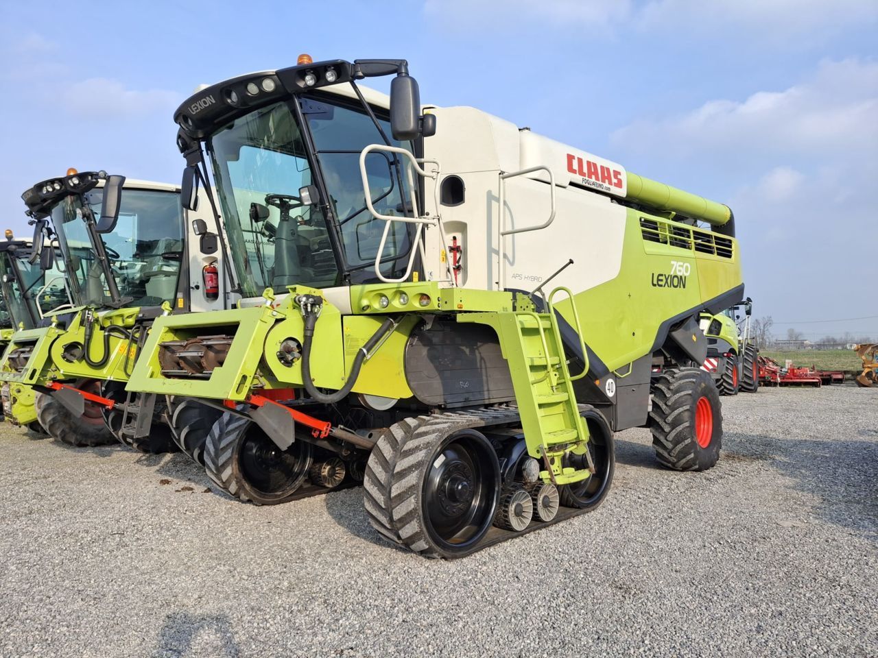 Claas Lexion 760 Terra Trac Combine harvester €170,000