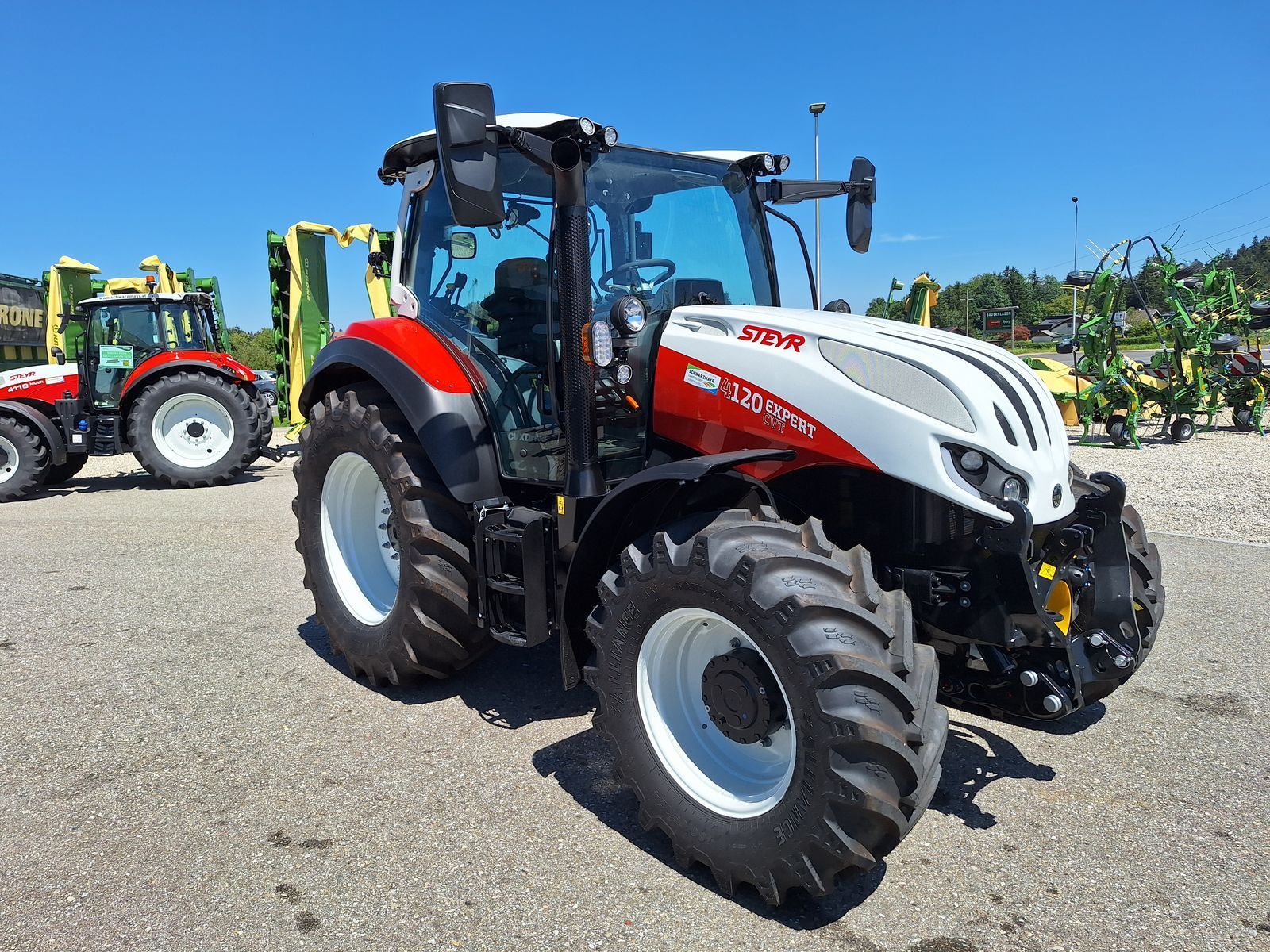 E-FARM: Steyr Expert 4120 CVT - Traktor - id JFNACZK - Rok produkcji: 2025 - Moc silnika: 120,Austria