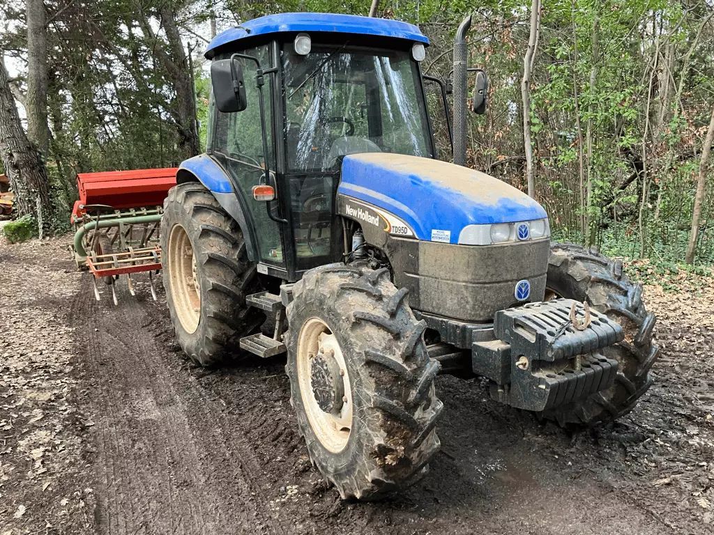 New Holland TD 95 D Tractor €28,000