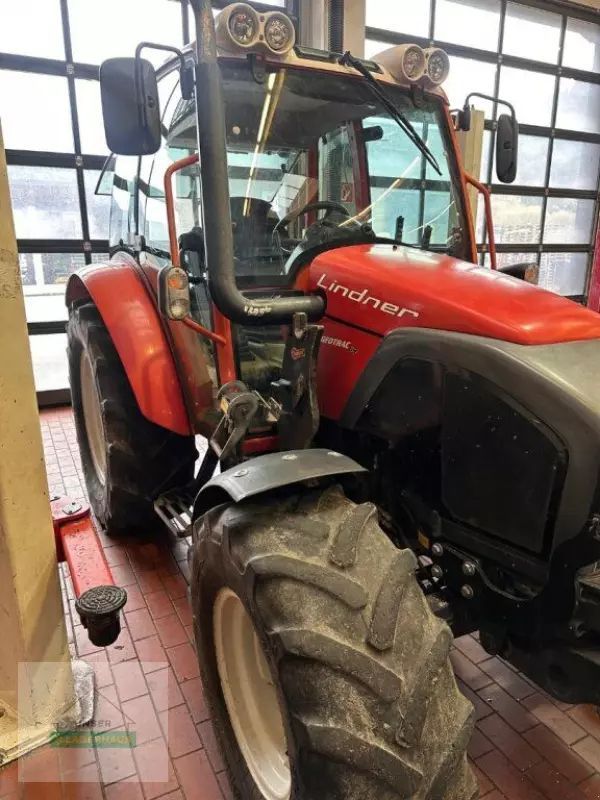 Lindner Geotrac 64 Tractor €41,150