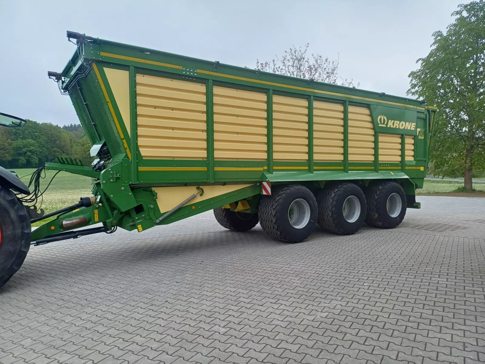 Krone TX 560 Lade-/Silierwagen 64.000 €
