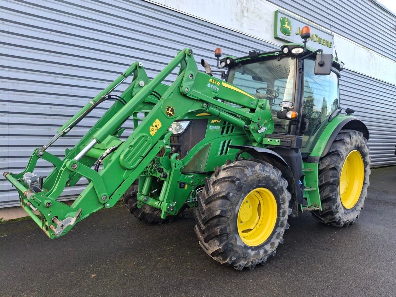John Deere 6110 R Tractor €83,000