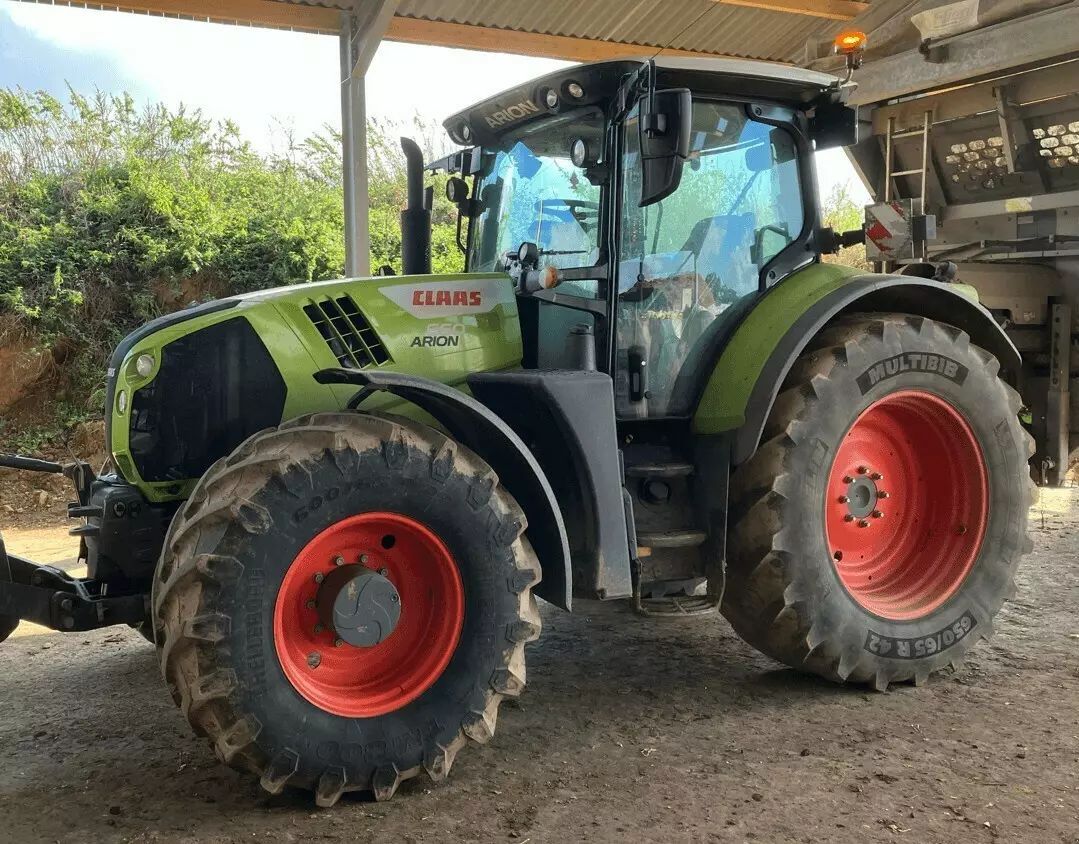 Claas Arion 660 CMATIC Tractor €79,000