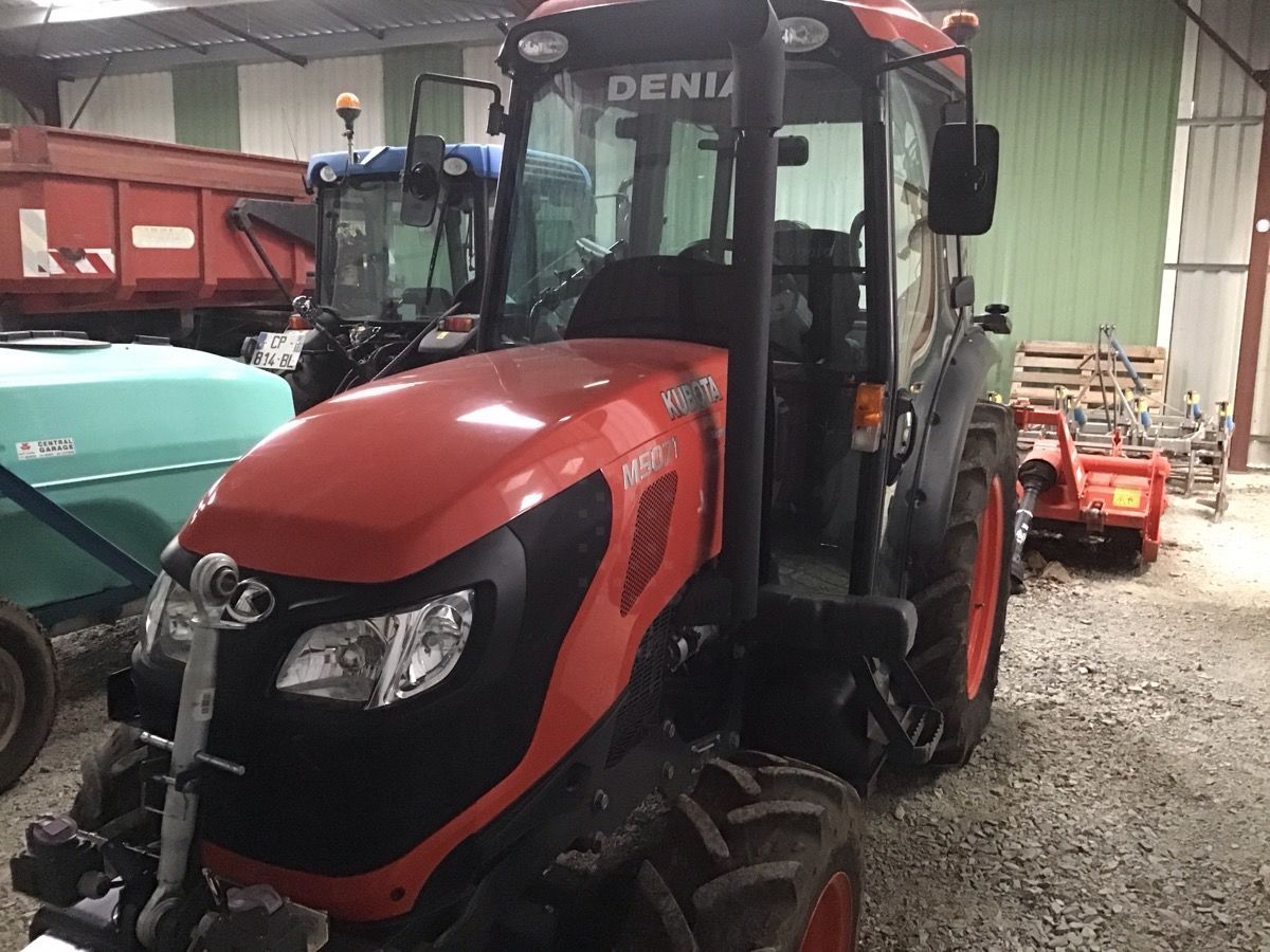 E-FARM: Kubota m5071 - Tracteur - id 5CNVAJH - 39 000 € - Année: 2020 - Lecture du nombre d'heure: 530,Puissance du moteur (chevaux): 70,France