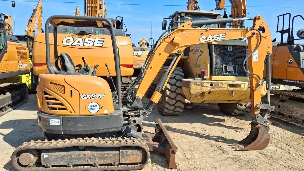 Case IH cx 37 c Minirypadlo 26 000 €