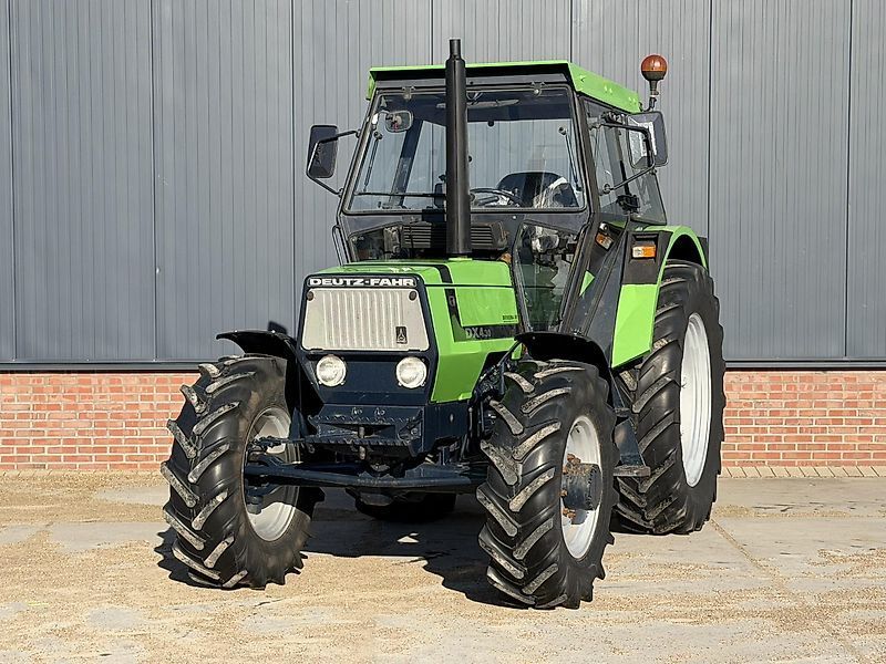 Deutz-Fahr DX 4.30 Traktor 18 000 €