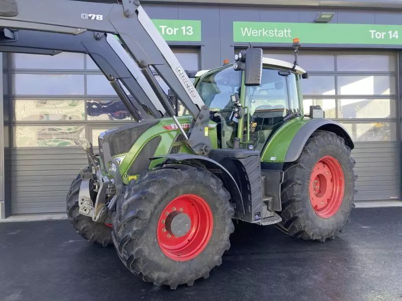 Fendt 724 Vario Power+ Tractor €152,900
