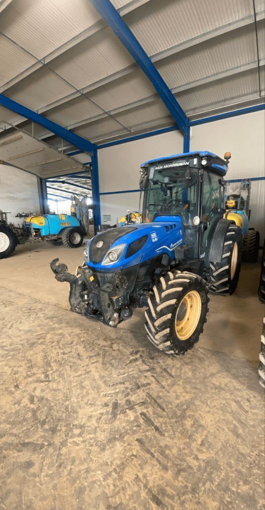 E-FARM: New Holland T4.100 F - Tractor - id 9ZPIUVW - Año: 2023 - Horas: 1500,Potencia del motor: 100,Francia