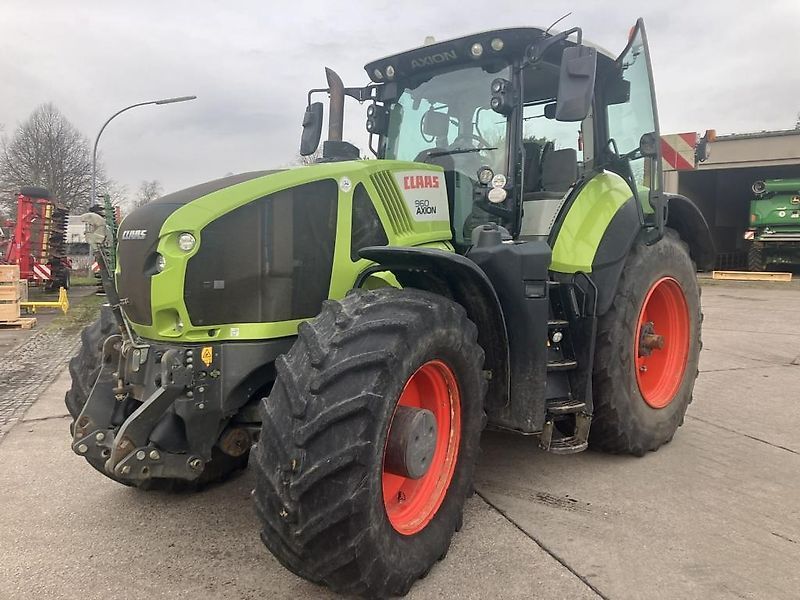 E-FARM: Claas Axion 960 - Tractor - id CURWFYC - €136,000 - Year of construction: 2018 - Engine hours: 3,754,Engine power (HP): 439,Germany