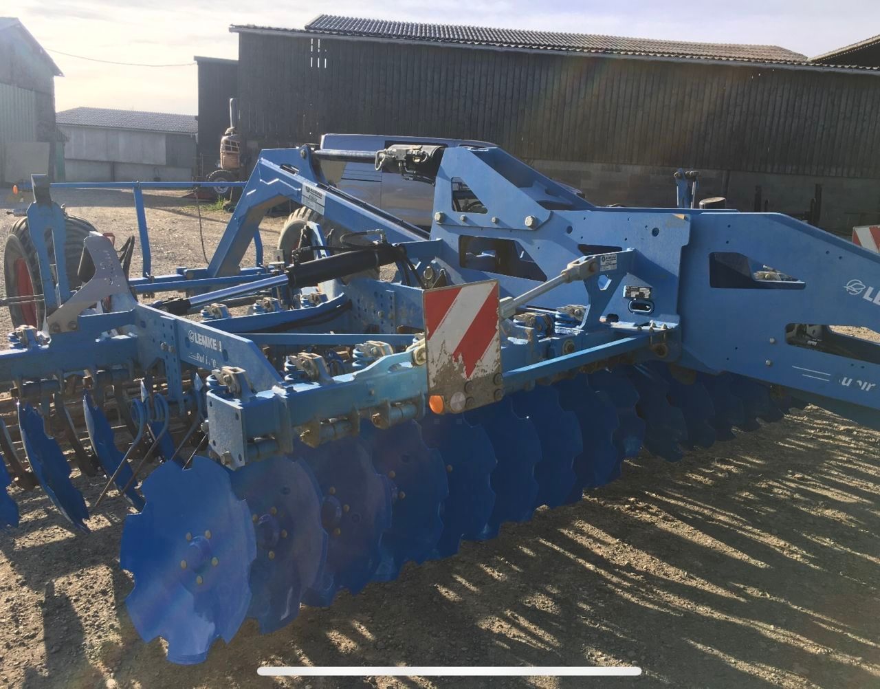 E-FARM: Lemken rubin 10/450 kua - Cultivator - id DKKLUP2 - €38,000 - Year of construction: 2019 - France