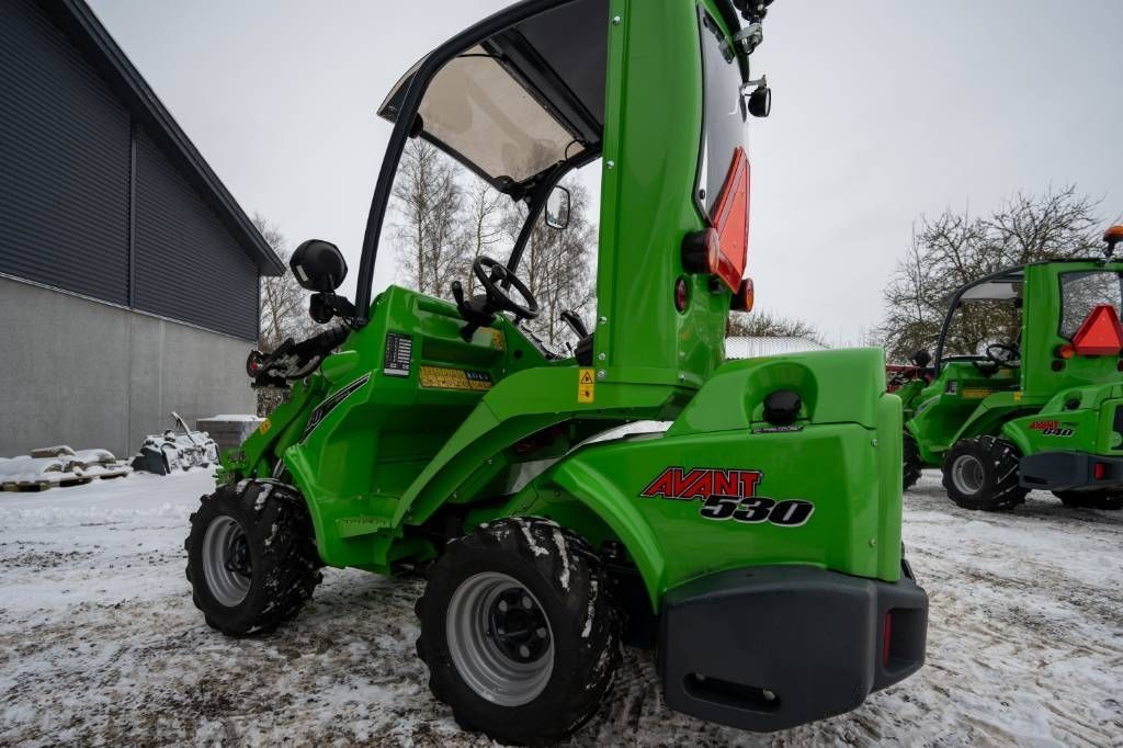 Avant 530 Kerekes rakodógép 34 671 EUR