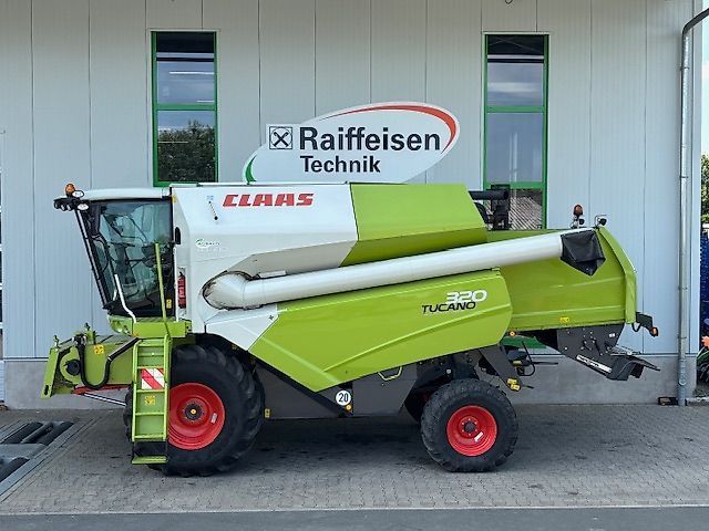 Claas Tucano 320 Moissoneuse-batteuse 115 000 €