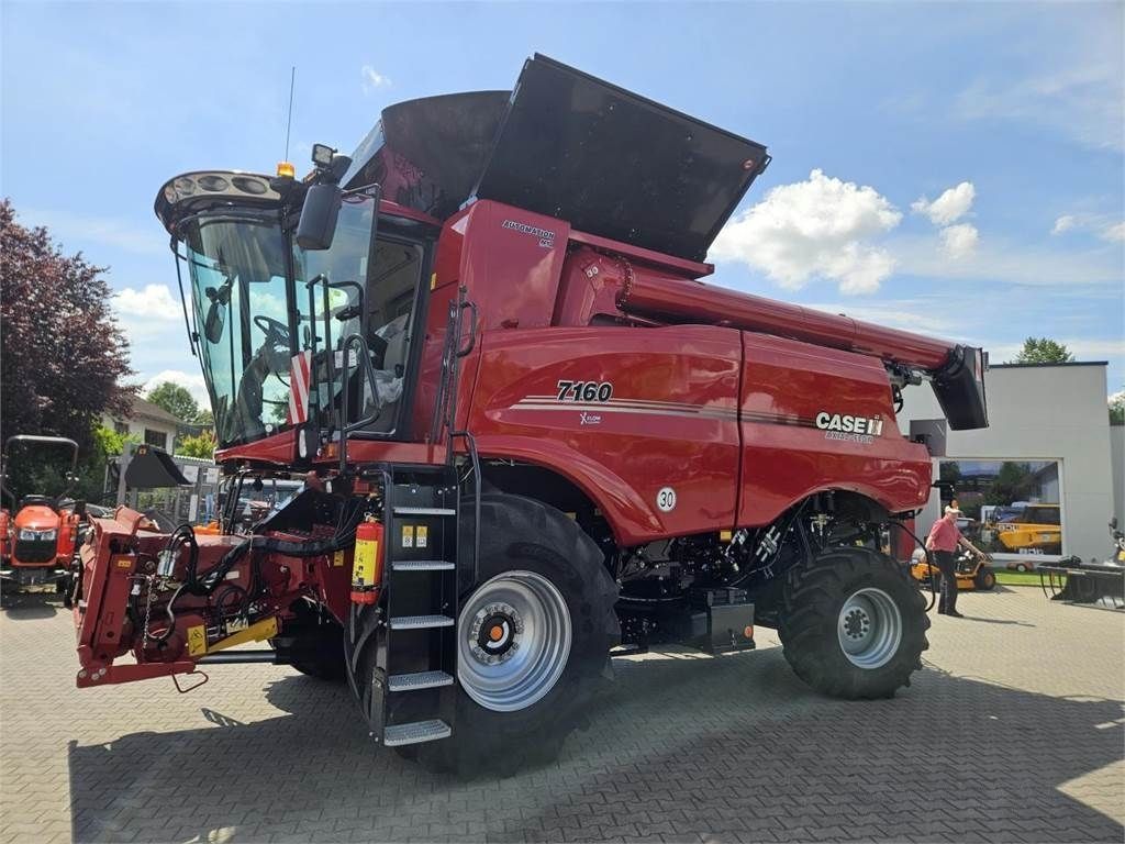 Case IH Axial-Flow 7160 Cosechadora 275.000 €