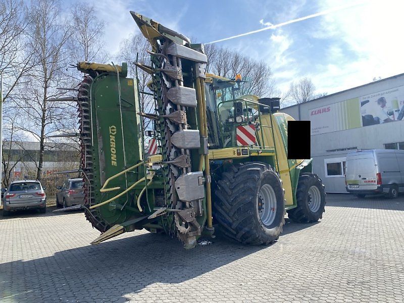 E-FARM: Krone BiG X 650 - Savaeigis pašarų smulkintuvas - id DVVENFE - 49 500 € - Gamybos metai: 2009 - Variklio darbo valandos: 6 220,Variklio galia (AG): 650,Vokietija