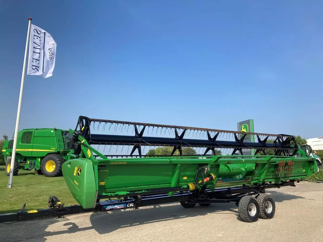 E-FARM: John Deere 630R - Barre de coupe - id 4MXYV5M - 20 099 € - Année: 2006 - Danemark