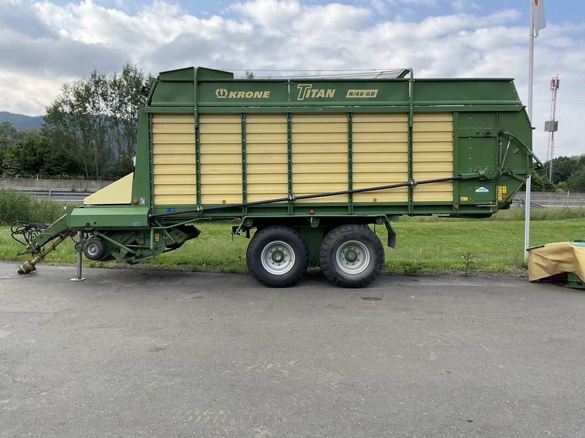 E-FARM: Krone Titan R 48 GD - Transport du fourrage - id GFKQCBR - 29 167 € - Année: 2004 - Autriche