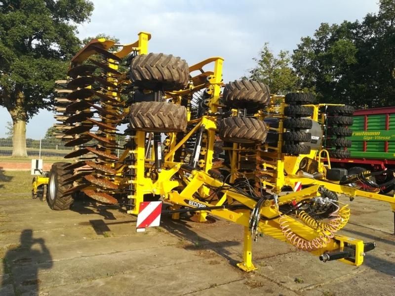 E-FARM: bednar atlas ao 6000 profi - Disc harrow - id TGX92U3 - €48,900 - Year of construction: 2019 - Germany