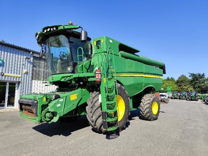 E-FARM: John Deere S770 - Moissoneuse-batteuse - id I2ECYKN - 249 000 € - Année: 2019 - Lecture du nombre d'heure: 1 150,France