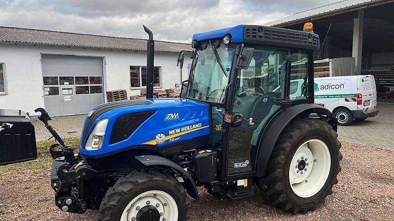 E-FARM: New Holland T4.100 F - Tracteur - id WBI9WEM - 65 000 € - Année: 2021 - Lecture du nombre d'heure: 125,Puissance du moteur (chevaux): 99,Allemagne
