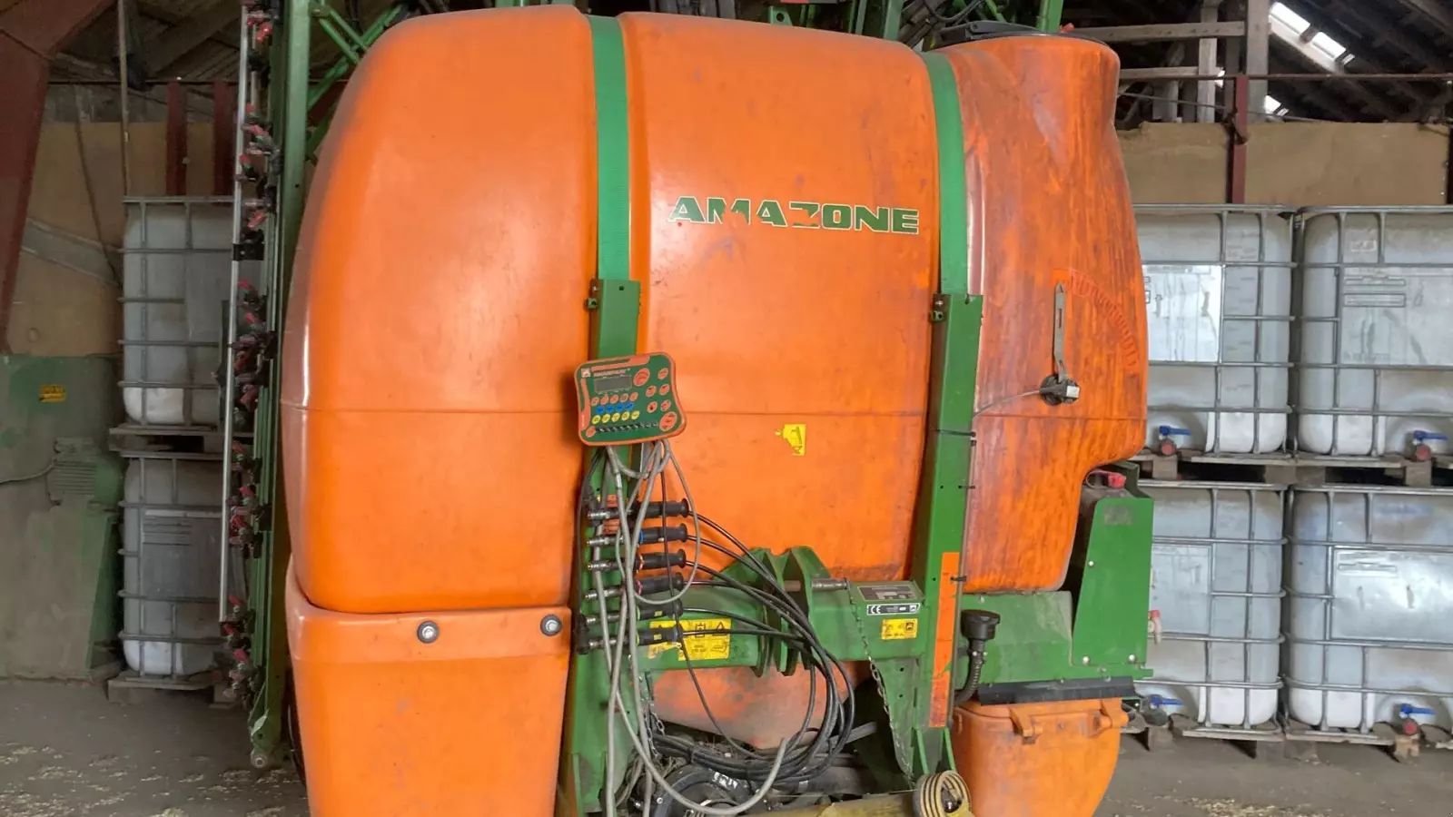 Amazone uf 1801 Sprayer €13,356