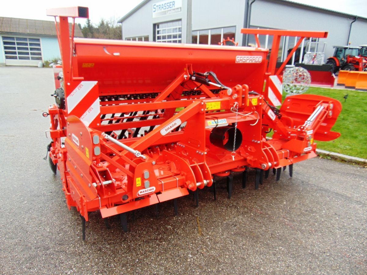 E-FARM: Maschio dama dc combi 3000 säkombination - Foratrice combinata - id N53D8N9 - 24.084 € - Anno di costruzione: 2023 - Austria