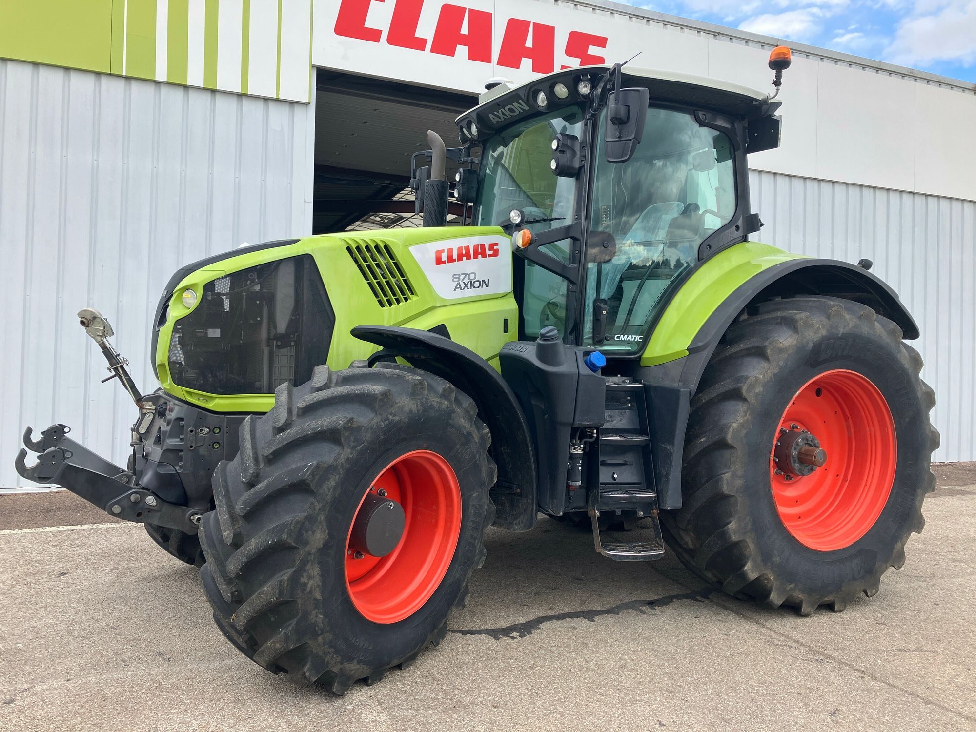 E-FARM: Claas Axion 870 CMATIC - Tractor - id RLIHAQZ - €98,500 - Year of construction: 2015 - Engine hours: 4,980,France