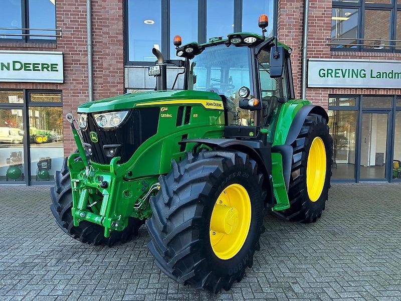 John Deere 1550 Tractor €146,350