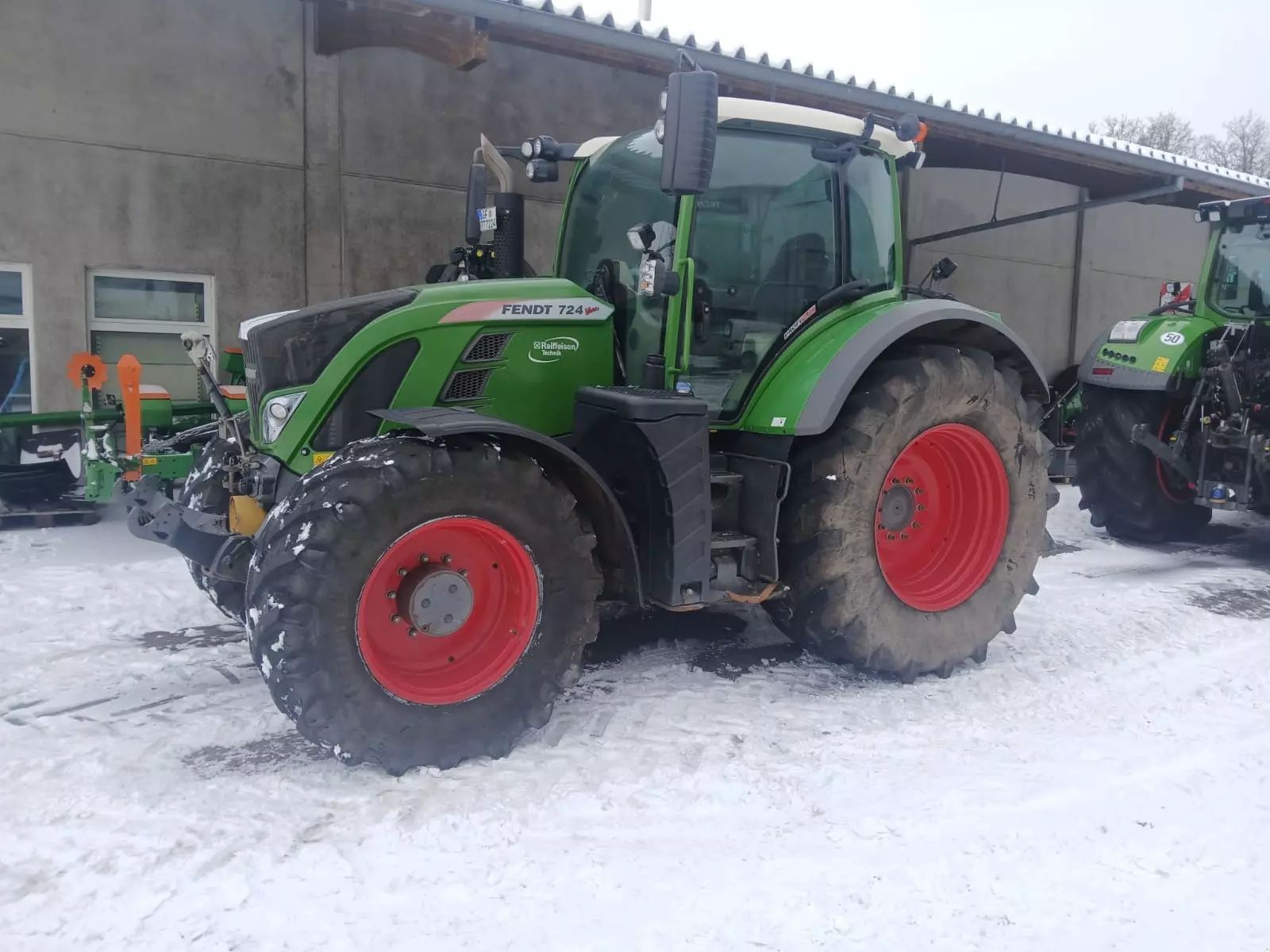 Fendt 724 s4 profi+ Tractor €99,000