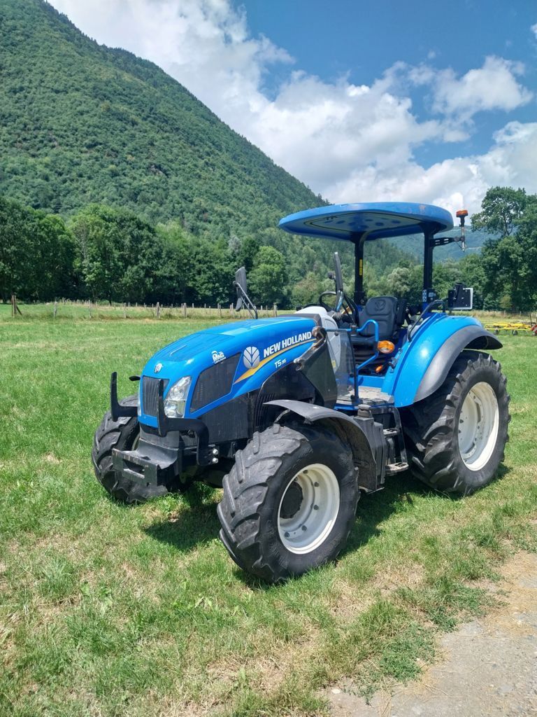 New Holland T5.95 Tractor €39,500