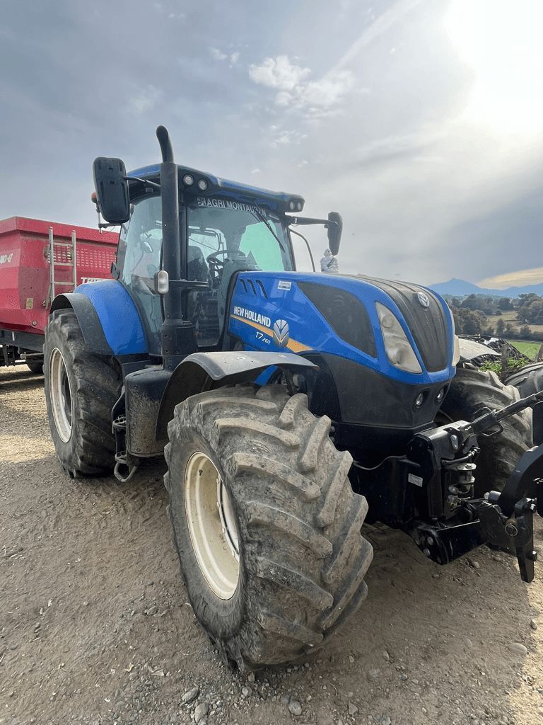 New Holland T7.260 Tractor €65,000
