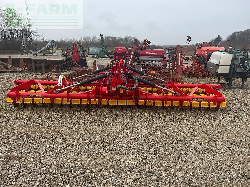 VÄDERSTAD carrier crxt625 Grapă cu discuri 31.452 EUR