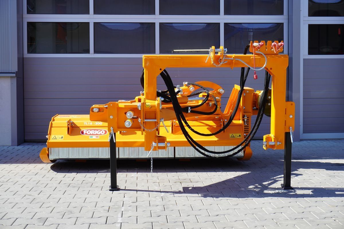 E-FARM: forigo tl16-200 - Hedge trimmer - id SPFS6KJ - €16,550 - Year of construction: 2023 - Austria