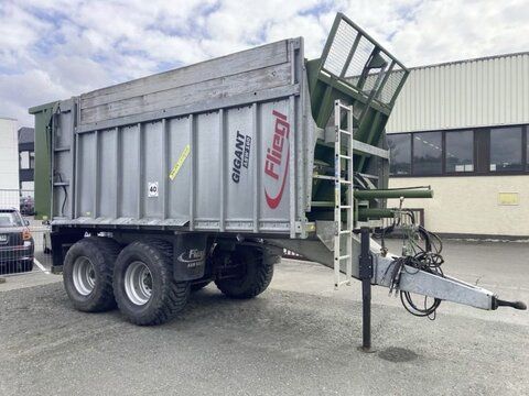 Fliegl gigant asw 160 Wózek paszowy 18 000 €