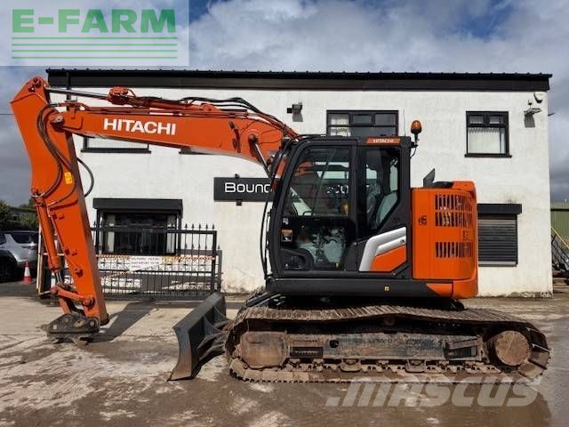 Hitachi zx 135 usbl-7 Excavadora de orugas 90.852 €