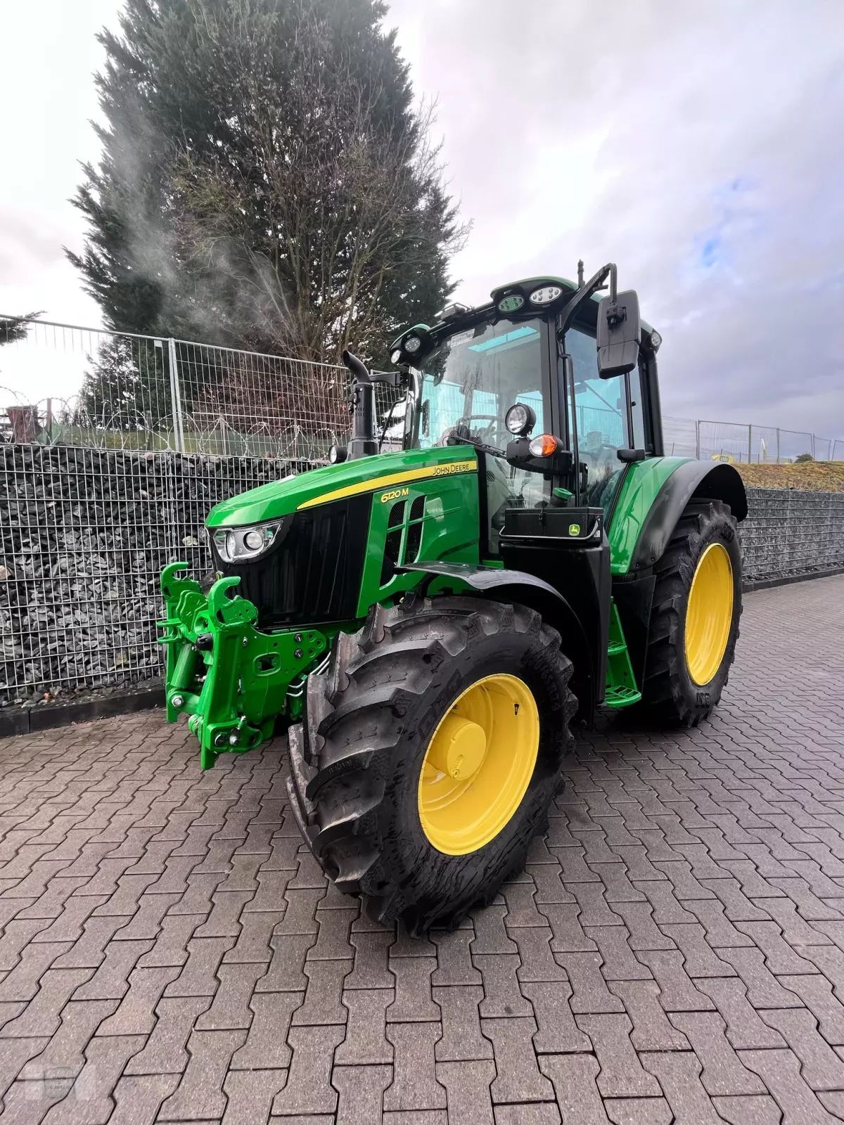 E-FARM: John Deere 6120 M - Tractor - id PRUNPLN - 98.277 € - Año: 2023 - Horas: 1,Potencia del motor: 120,Alemania