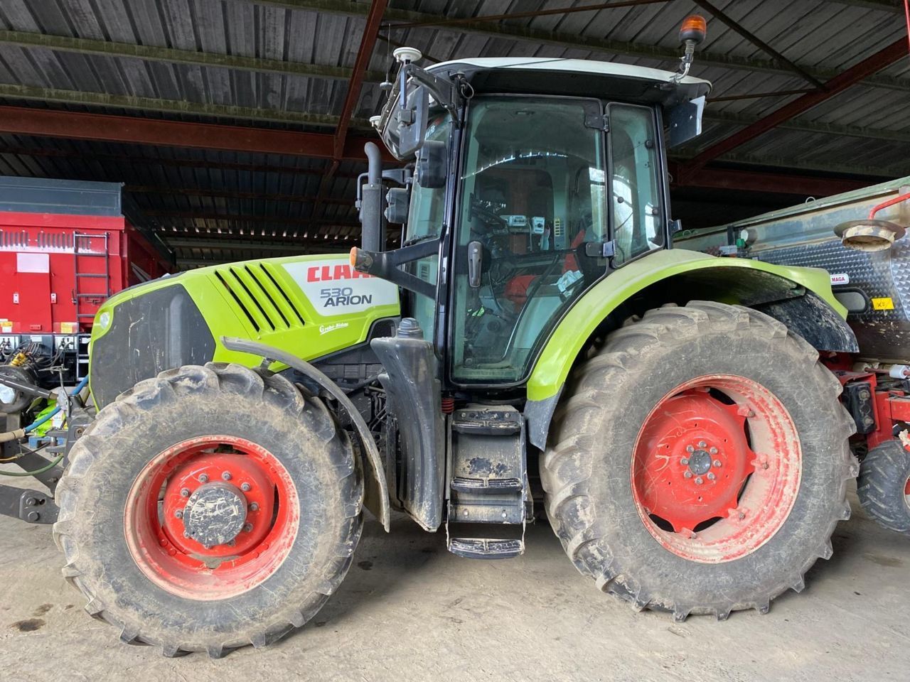 E-FARM: Claas Arion 530 CIS - Tractor - id WHWETZY - €57,000 - Year of construction: 2016 - Engine hours: 3,407,Engine power (HP): 145,France