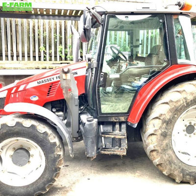 E-FARM: Massey Ferguson 5410 - Tractor - id JZNDQJ5 - €36,580 - Year of construction: 2013 - Engine hours: 5,420,Engine power (HP): 75,United Kingdom