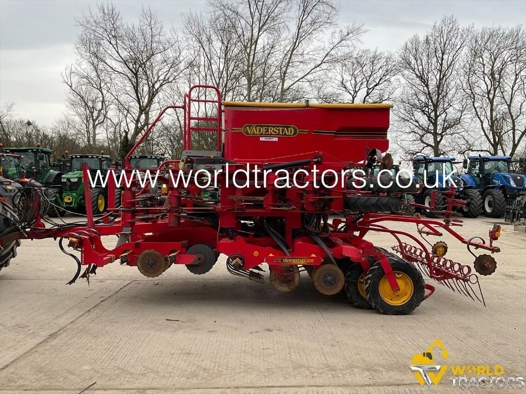 VÄDERSTAD Rapid 400 S Drill €25,081