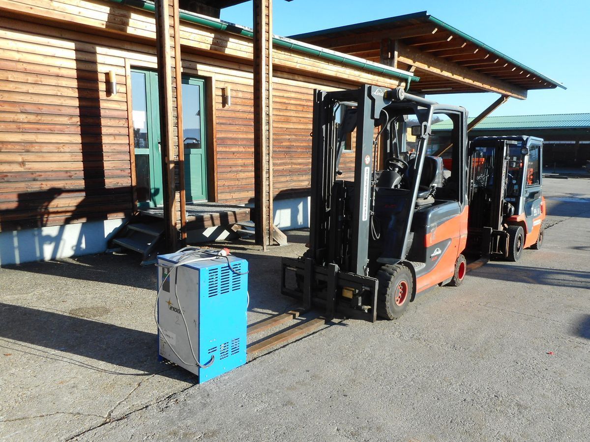 E-FARM: Linde e25h-01/600 freihub + ss + 4.kreis - Forklift - id ULZVBKC - €13,950 - Year of construction: 2012 - Engine hours: 12,906,Austria