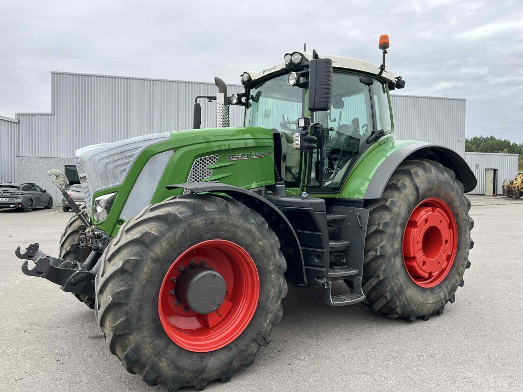 Fendt 939 Vario ProfiPlus Tractor €145,000